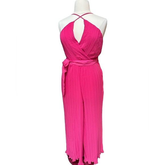 Beyond Words Womens Sleeveless Pleated Jumpsuit with Belt in Pink Coral Large - Picture 2 of 15